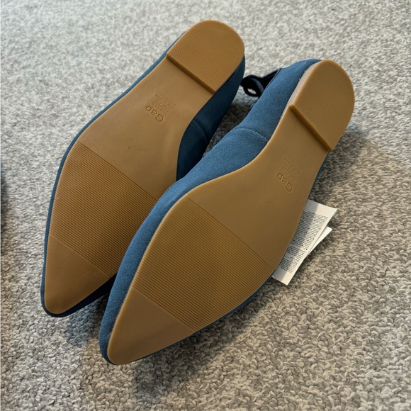 Gap Suede Blue pointy toe tie-up flats - Picture 2 of 3